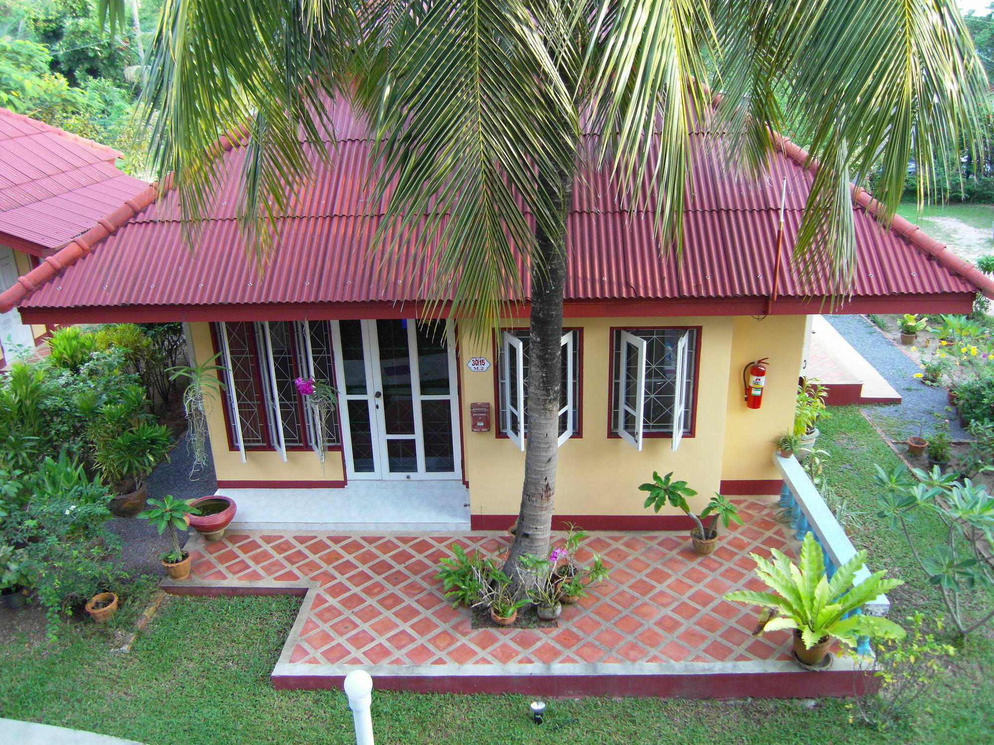 Palm Village Rawai Exterior foto